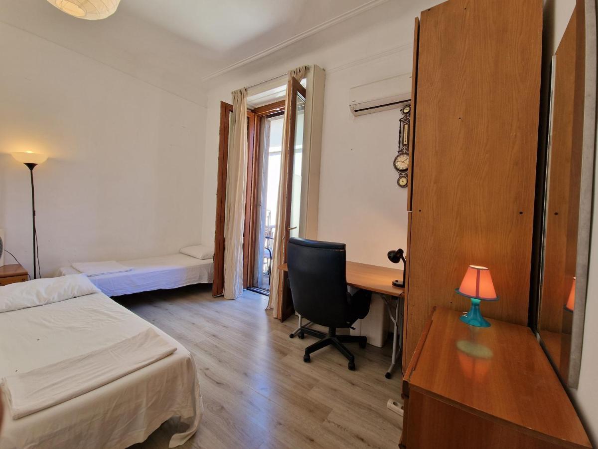 Private Room In A Quiet Apartment In The City Center Μιλάνο Εξωτερικό φωτογραφία